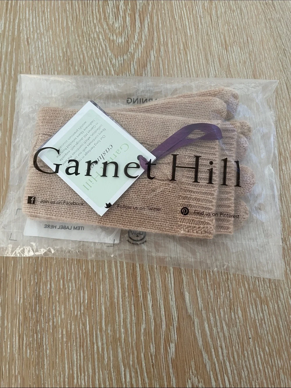 Garnet Hill Cashmere Gloves, NWT